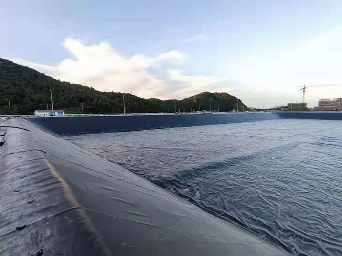魚(yú)塘防滲膜怎么選？
